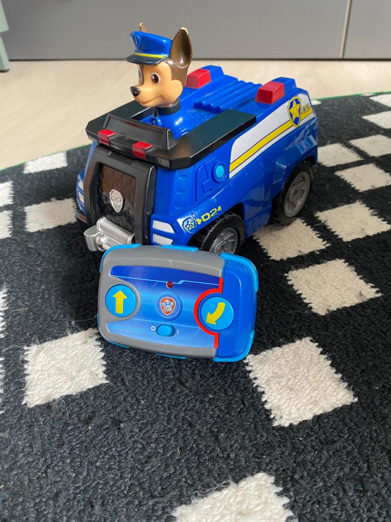 Paw patrol chase bestuurbare auto, Ophalen