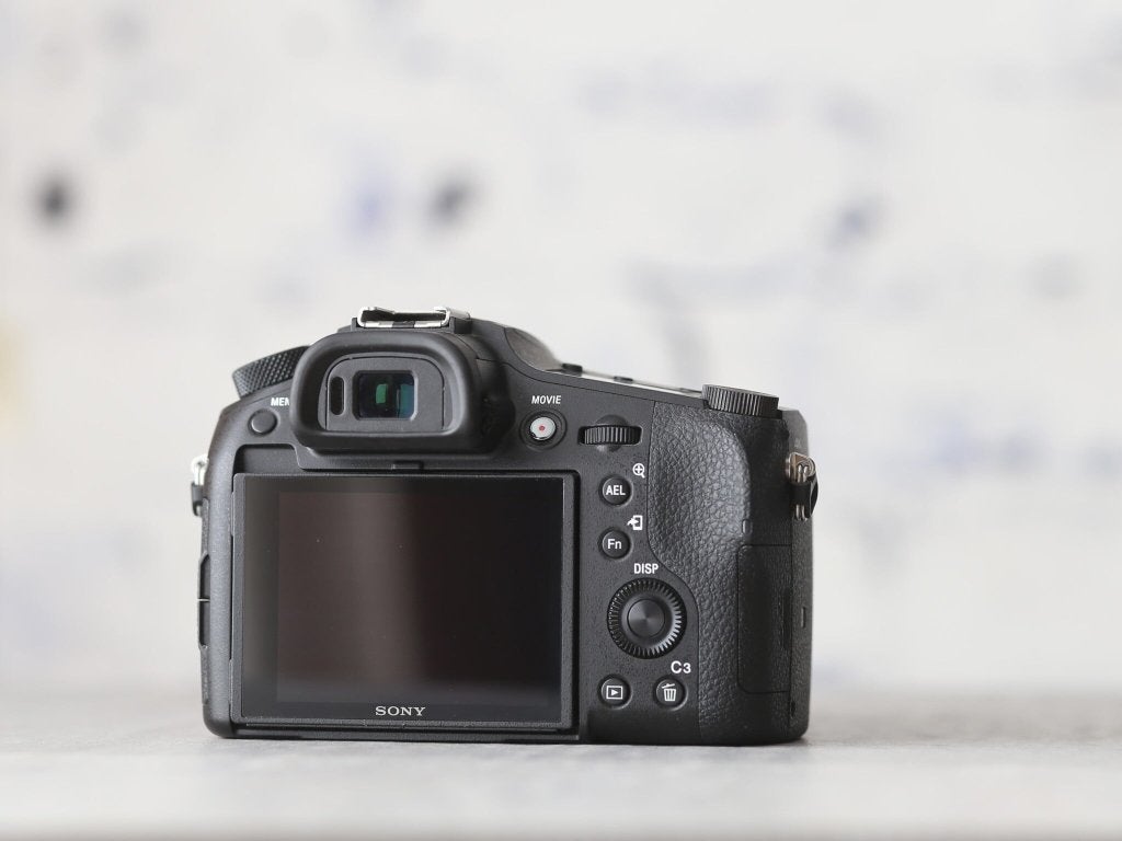 Sony RX10 mark IV - Nieuwstaat! - 1 jaar garantie!, Audio, Tv en Foto, Fotocamera's Digitaal, -, -, Ophalen of Verzenden, Zo goed als nieuw
