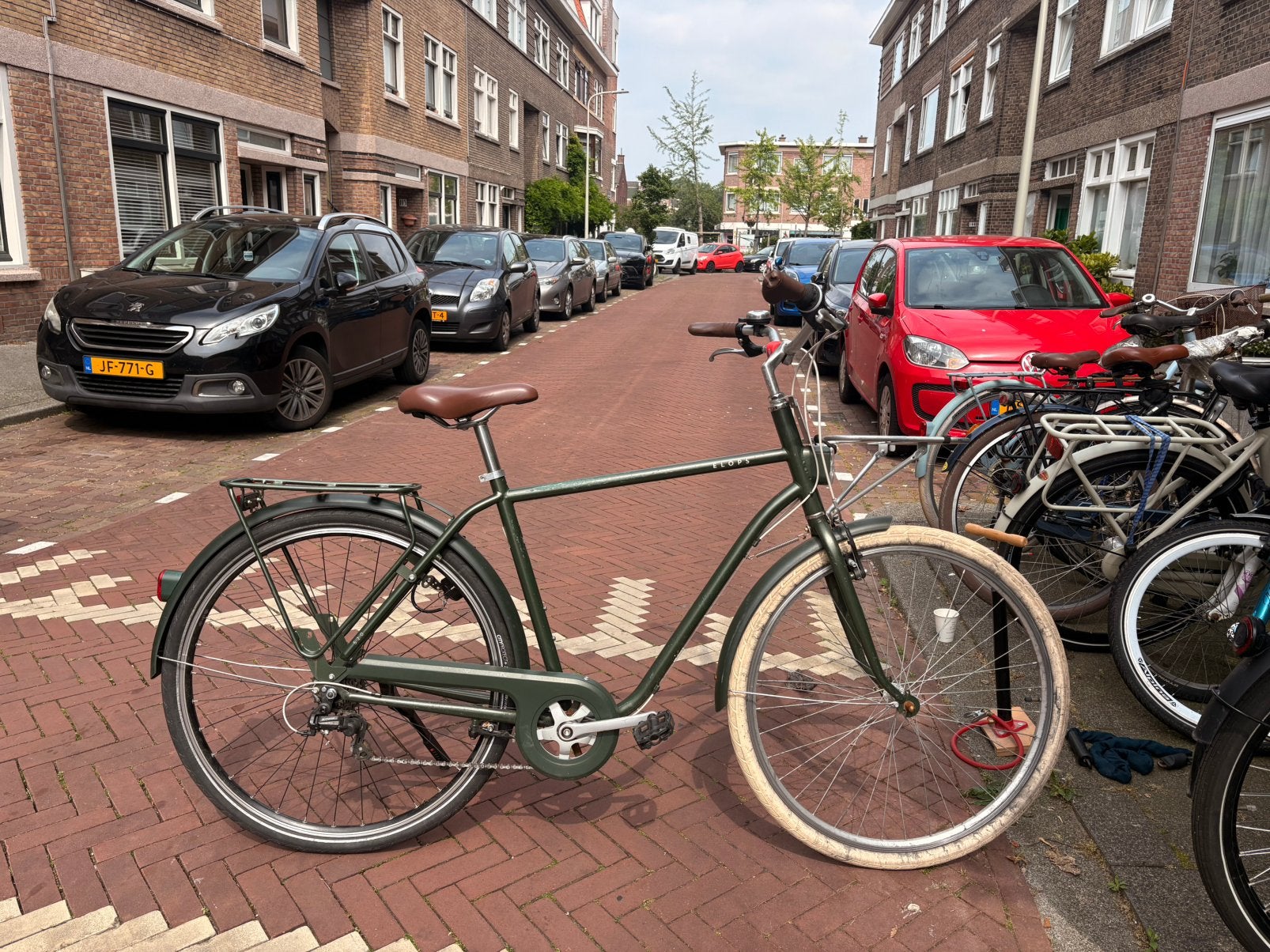 Bike and lock, Ophalen, Zo goed als nieuw