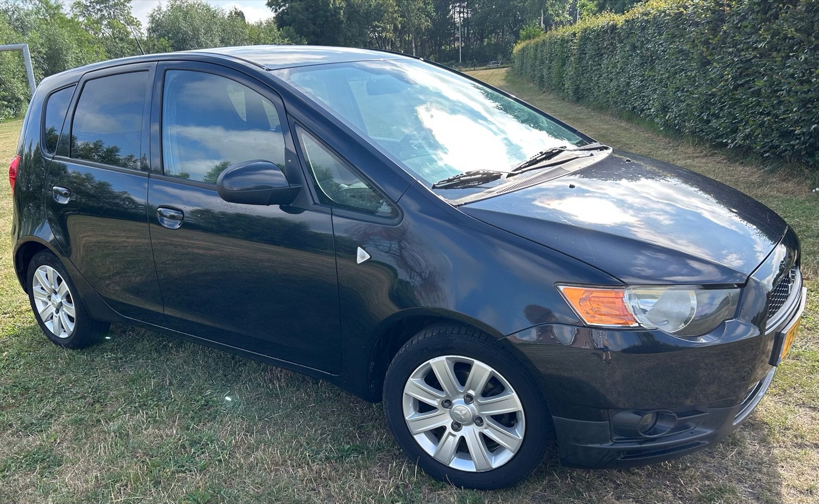Mitsubishi Colt 1.3 5-DR 2009 Zwart, Stof, 31 €/maand, Origineel Nederlands, Handgeschakeld