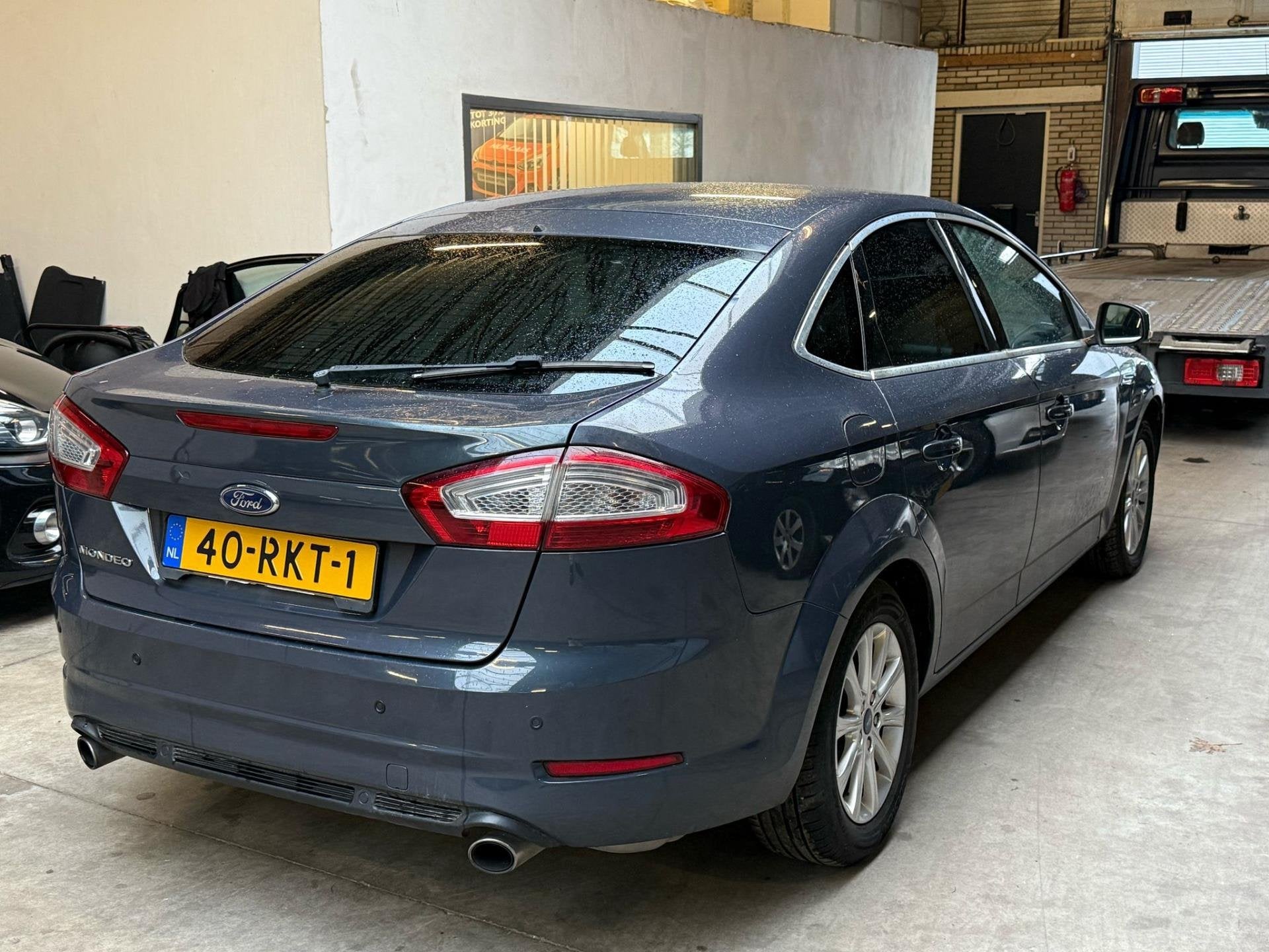 Ford Mondeo 2.0 BENZINE MOTOR DEFECT!’ MOTOR DEFECT !, Auto's, Euro 5, Gebruikt, 4 cilinders, Mondeo