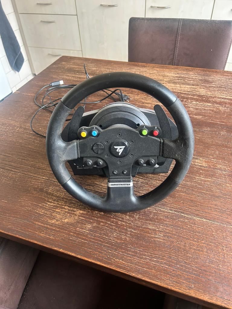 Thrustmaster tmx pro + t3pa pedalen, Spelcomputers en Games, Spelcomputers | Xbox | Accessoires, Ophalen, Zo goed als nieuw, Stuurtje of Sportattribuut