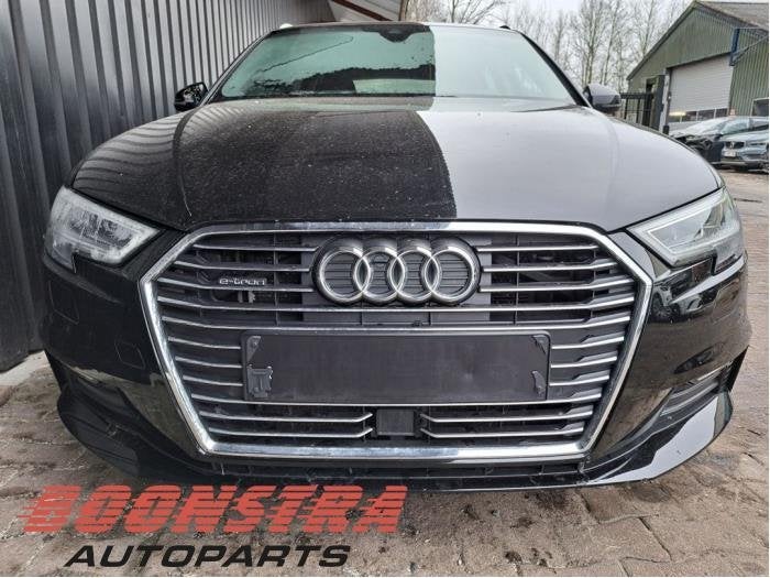 Voorkop compleet van een Audi A3 (A3 12-) (LY9T), Gebruikt, -, -, -