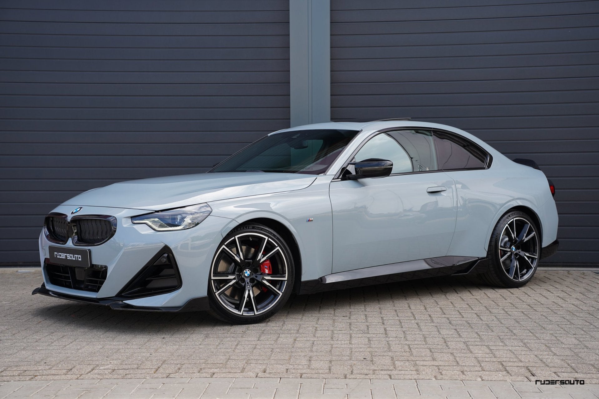 BMW 2-serie Coupé M240i xDrive | Schuifdak | M-sportstoelen, Auto's, BMW, Automaat, Gebruikt, 4 stoelen, Vierwielaandrijving
