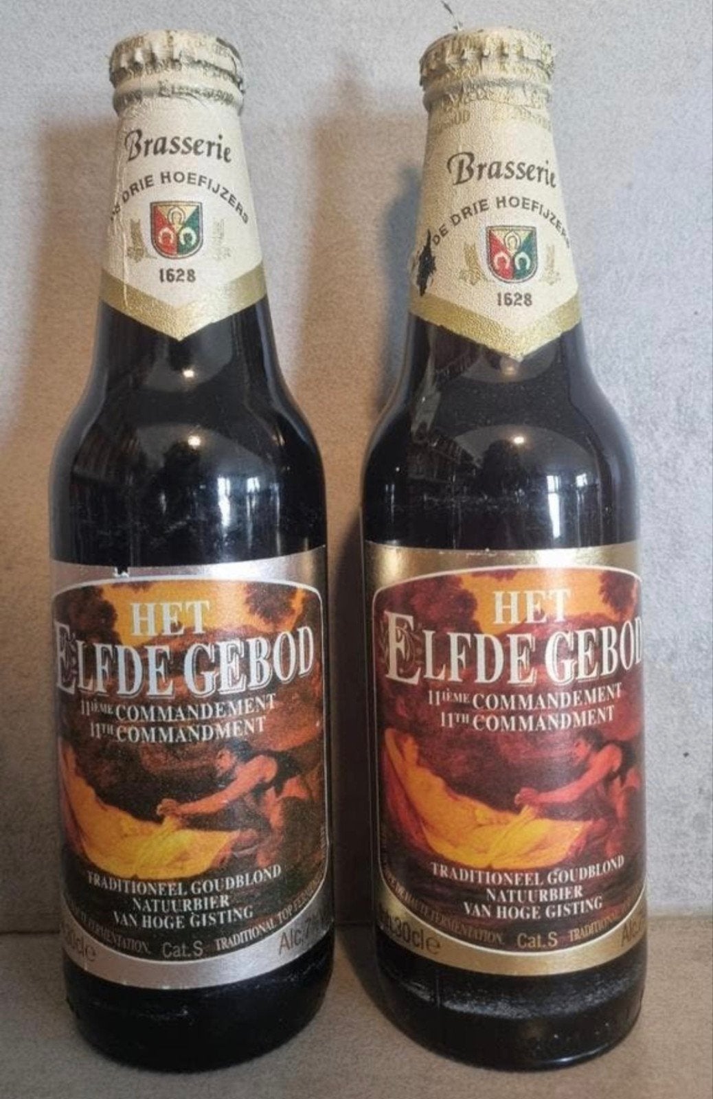 2x 30cl Het Elfde Gebod - '92 & '93 - De 3 Hoefijzers, Breda, Verzamelen, Ophalen of Verzenden, Zo goed als nieuw, Flesje(s), Overige merken