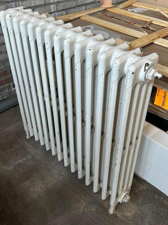 Klassieke radiator 77cm breed 78 hoog 14,5cm diep, Ophalen, 30 tot 80 cm, Gebruikt, Radiator
