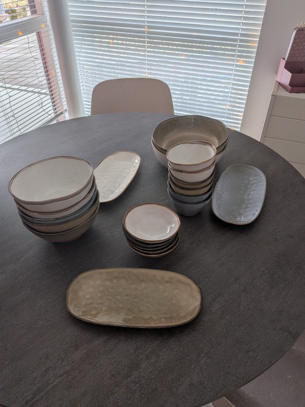 Servies Toscane van Xenos - Diverse onderdelen, Huis en Inrichting, Ophalen, Zo goed als nieuw, Overige stijlen, Aardewerk