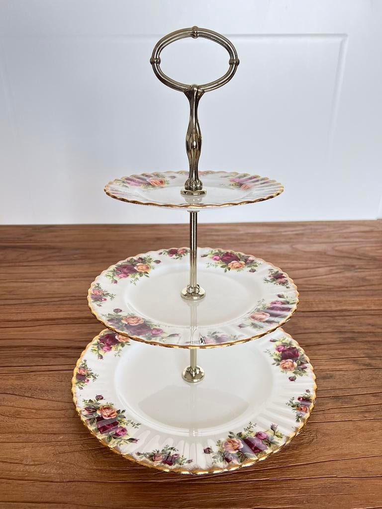 Royal Albert Old Country Roses Etagere schaal 3 laags, Huis en Inrichting, Ophalen of Verzenden, Nieuw