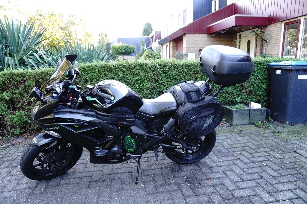 Kawasaki ER6-F (Ninja 650), Motoren, 2 cilinders, 649 cc, Gebruikt, Meer dan 35 kW