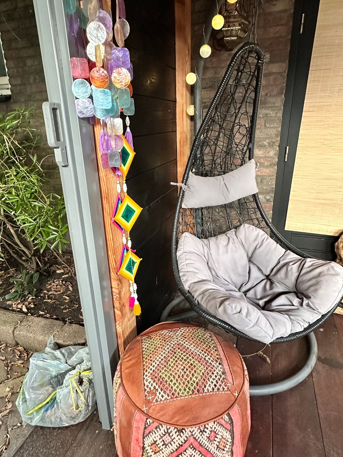 Ei stoel hangstoel met standaard en kussens egg chair, Ophalen, Gebruikt, Metaal, Eén