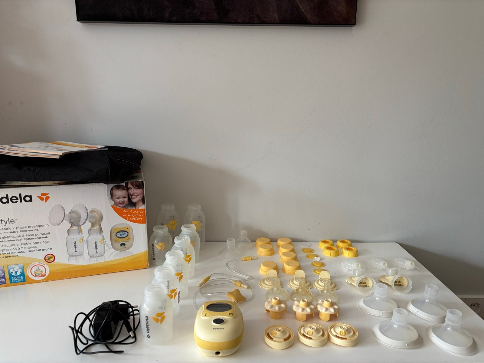 Medela Freestyle Borstkolf –Complete Set - Zeer goed werkend, Ophalen of Verzenden, Gebruikt, Borstkolf