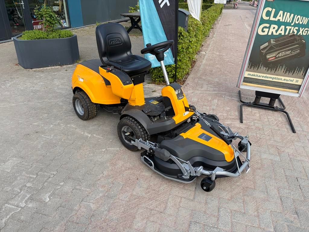 Stiga Park 740 PWX Zitmaaier - 2 Cilinder, AWD, 110cm Maaide, Tuin en Terras, Zitmaaiers, Ophalen, Zo goed als nieuw, Elektrische starter