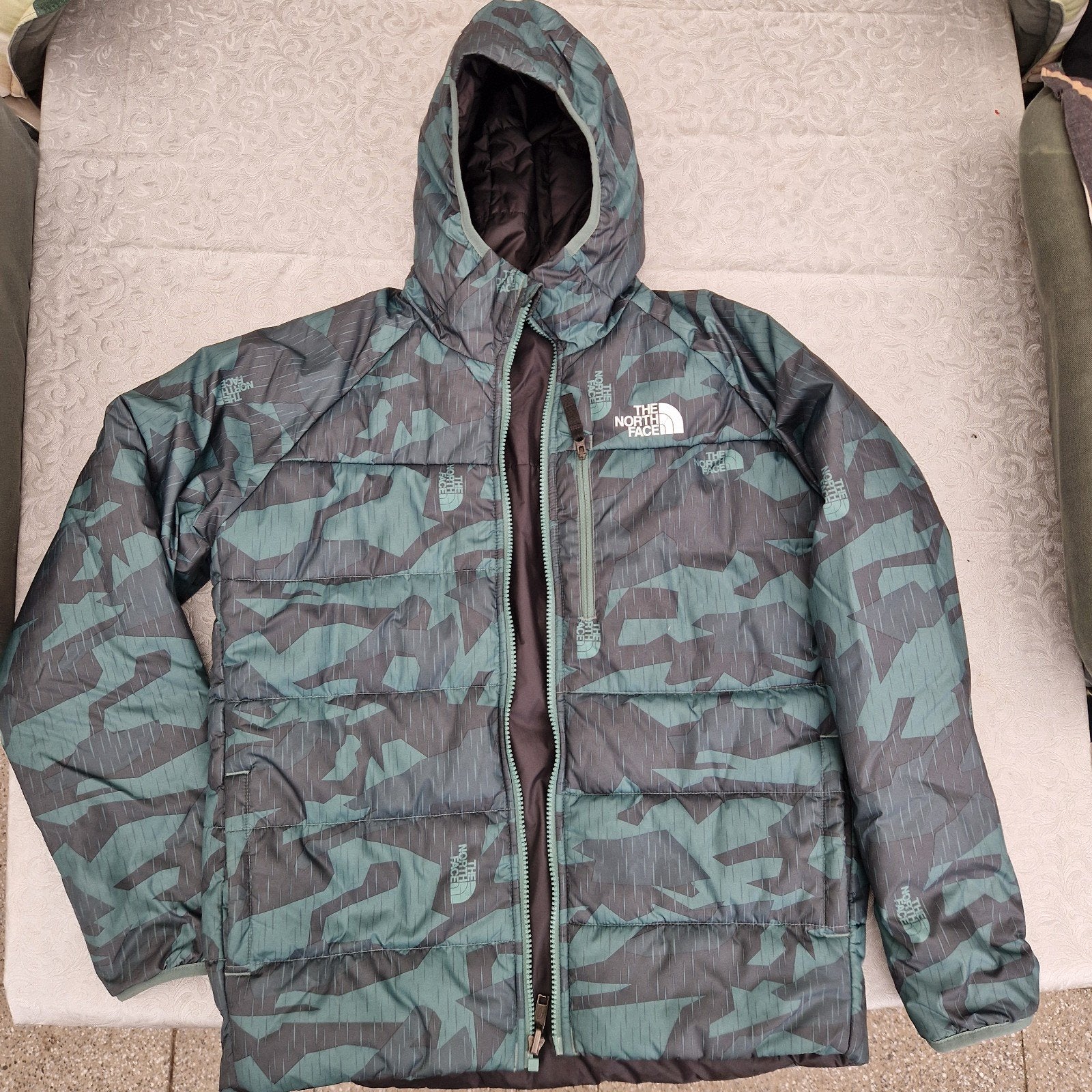 The North Face winterjas met capuchon, Maat 48/50 (M), Ophalen of Verzenden, Zo goed als nieuw, The North Face