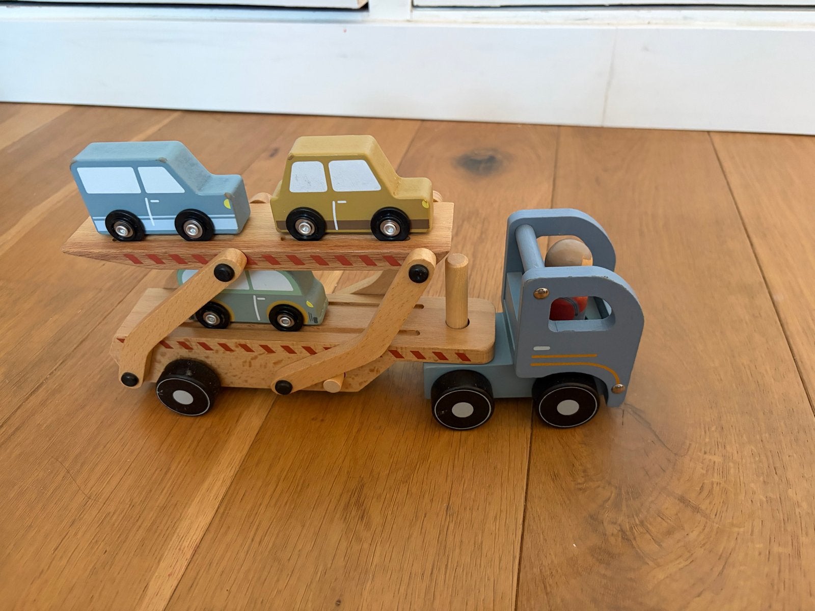 Little Dutch Houten Autotransporter met Auto's, Ophalen of Verzenden, Zo goed als nieuw