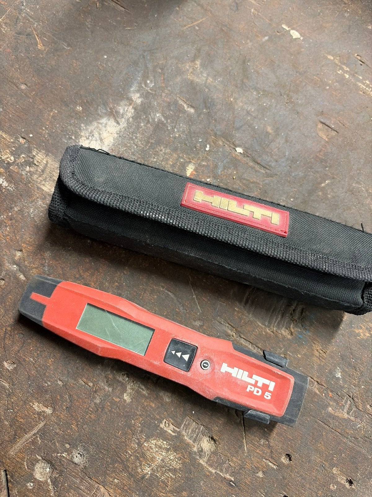 Hilti PD 5 Laser Afstandsmeter met Hoesje, Ophalen of Verzenden, Gebruikt, Afstand