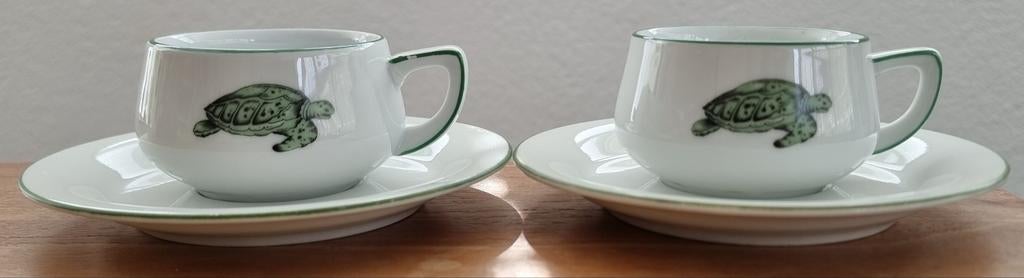 2 prachtige Thomas Lacroix schildpad kop en schotel - IZGST, Huis en Inrichting, Keuken | Servies, Ophalen of Verzenden, Zo goed als nieuw