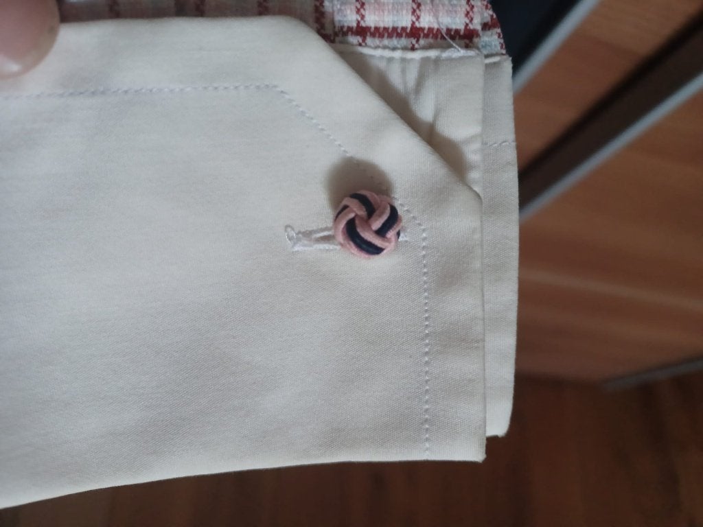 Leuke manchetknopen van stof (roze /zwart) -zgan, Sieraden, Tassen en Uiterlijk, Ophalen of Verzenden, Zo goed als nieuw, Overige materialen