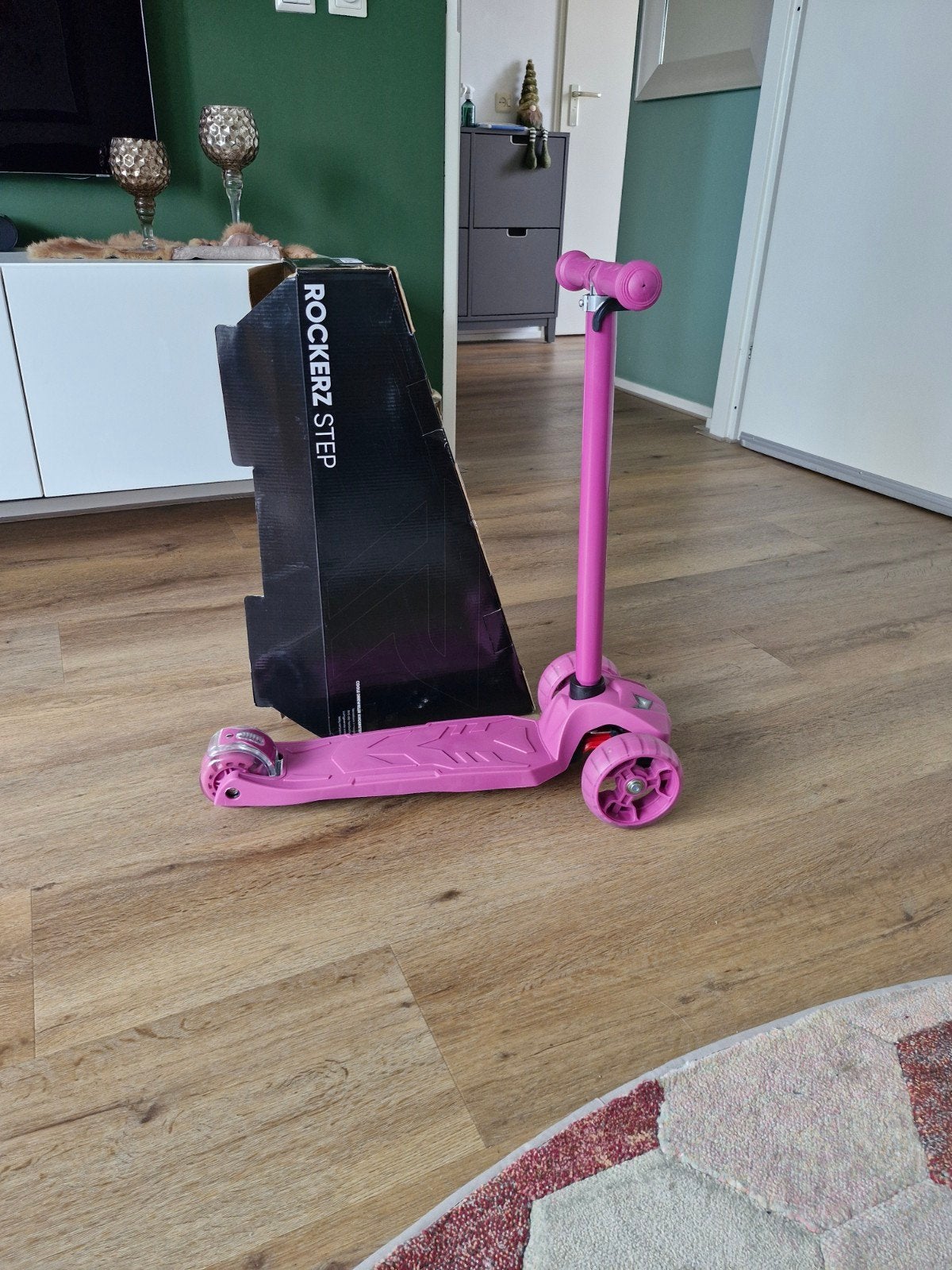 Nieuwe Rockerz Step met lichtjes - Roze, Ophalen of Verzenden, Nieuw, Gewone step, Rockerz