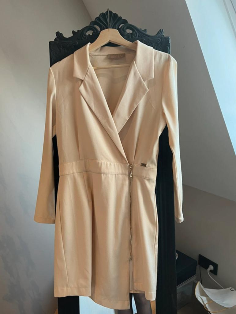 Josh V jurk, Beige, Ophalen of Verzenden, Zo goed als nieuw, Maat 36 (S)