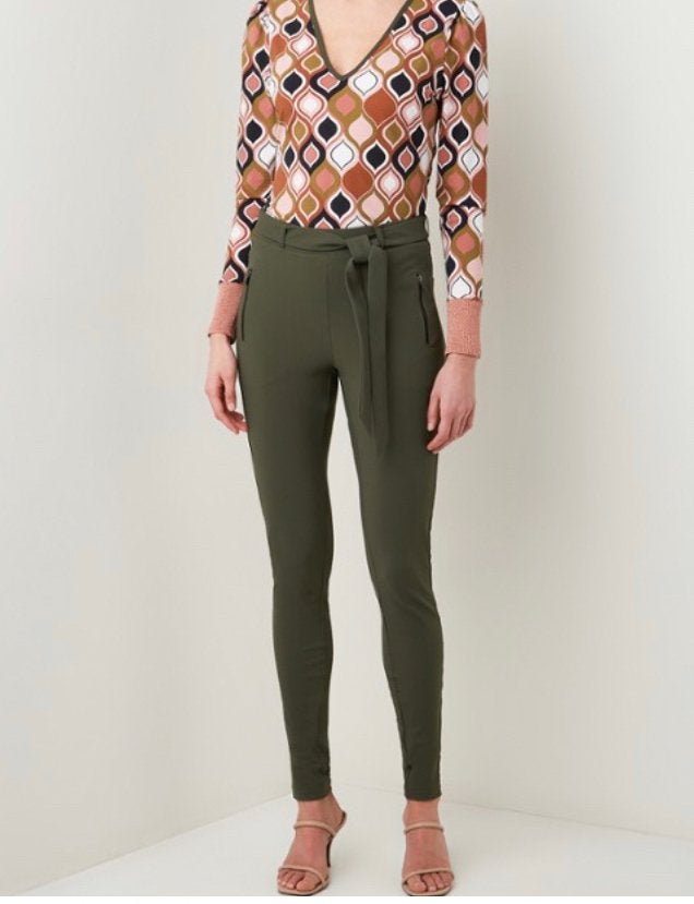 Studio Anneloes Margot pantalon van travelstof | L, Ophalen, Zo goed als nieuw, Groen, Lang