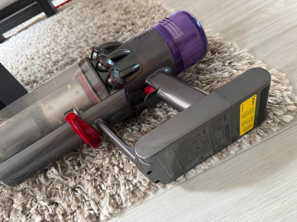 Dyson v11 absolute steelstofzuiger, Witgoed en Apparatuur, Gebruikt, Ophalen of Verzenden, Dyson, Geschikt voor tapijt