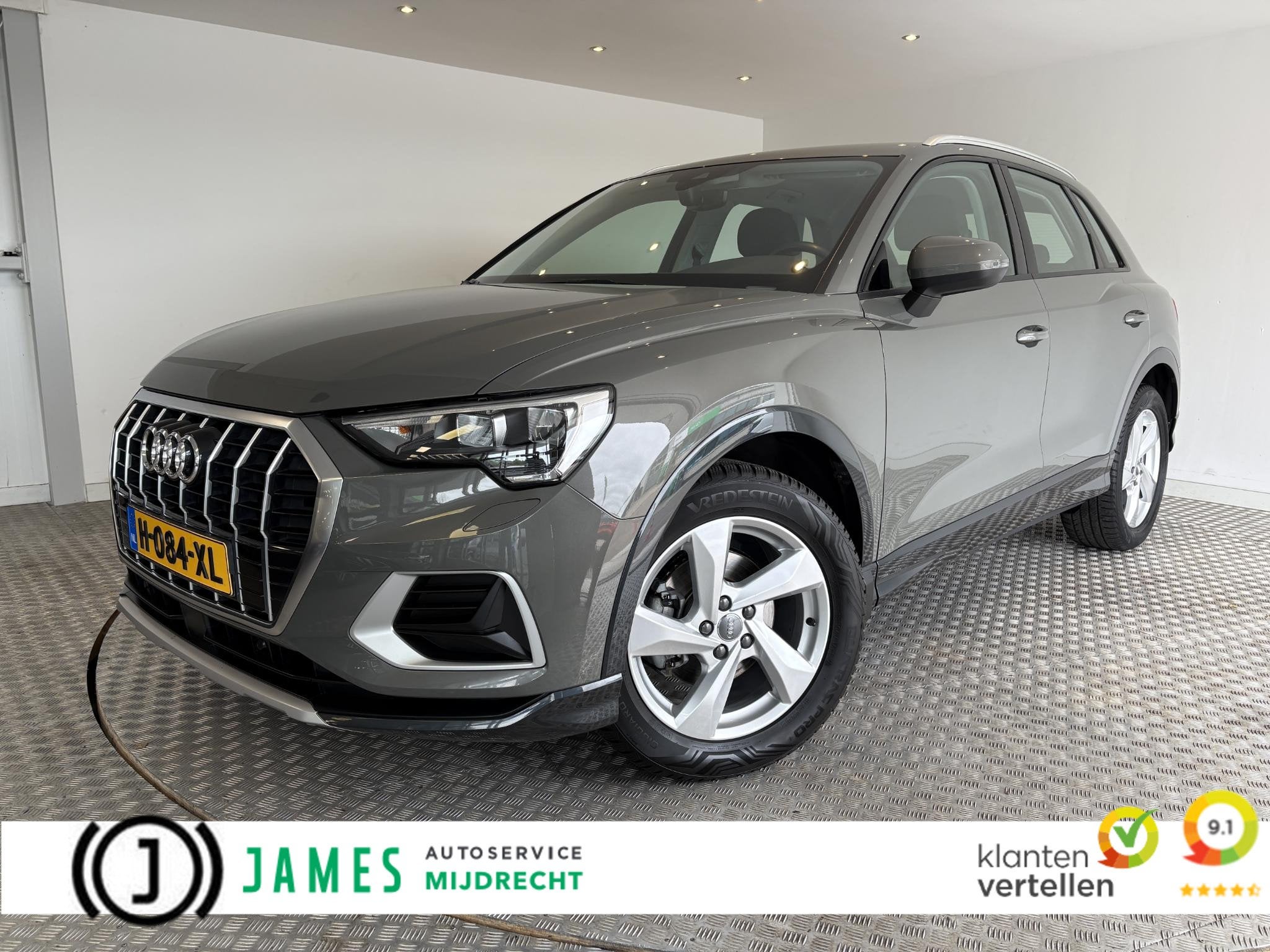 Audi Q3 35 TFSI Pro Line business, Auto's, Audi, Stof, Euro 6, 4 cilinders, 1505 kg