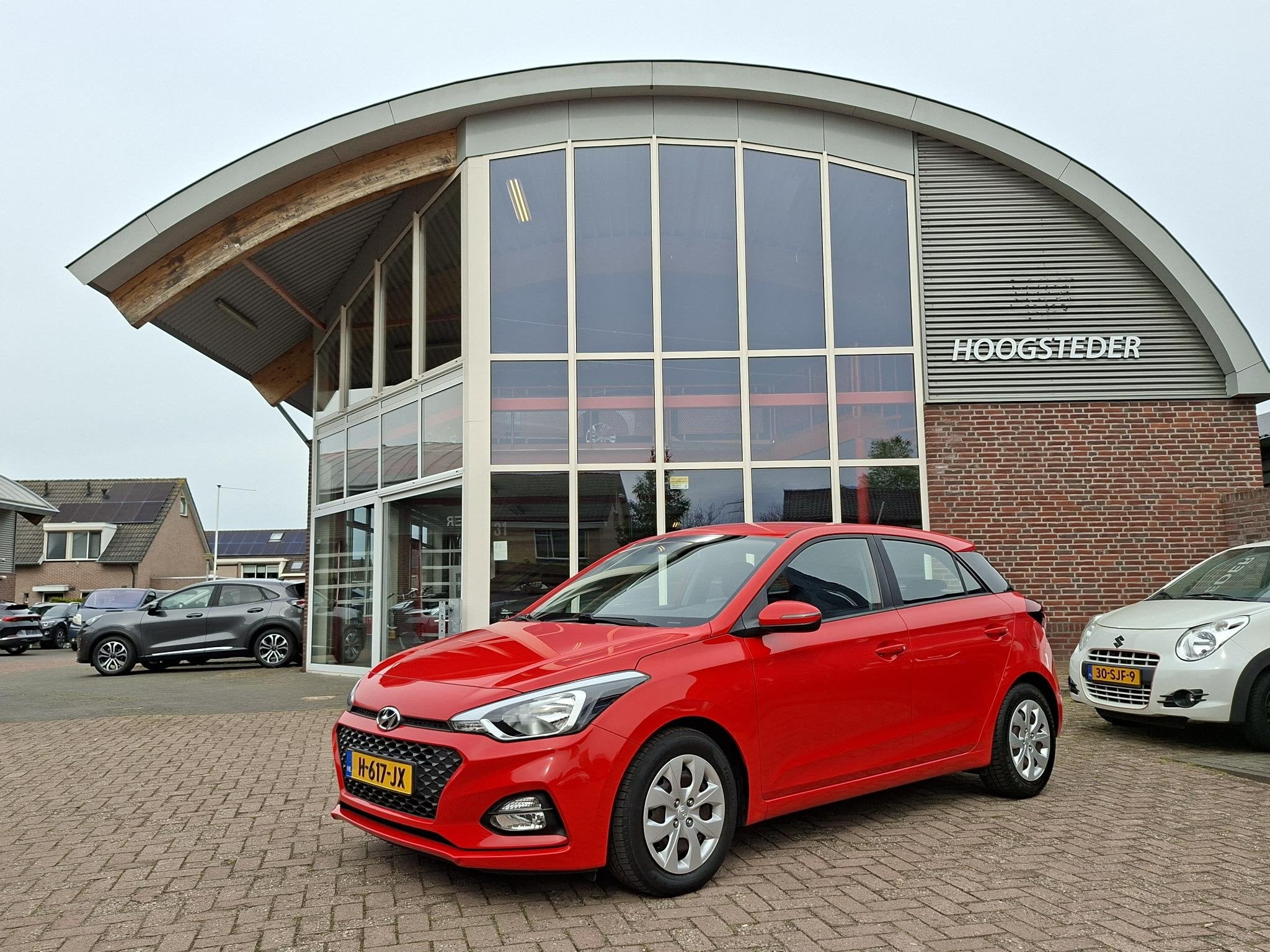 Hyundai i20 1.0 T-GDI Automaat, cruise, camera, carplay, Auto's, Automatische klimaatregeling, Gebruikt, Euro 6, 49 €/maand