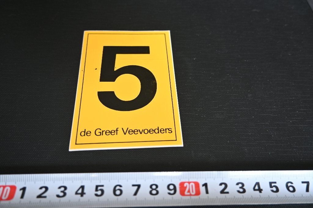 sticker 5 de Greef Veevoeders, Ophalen, Zo goed als nieuw