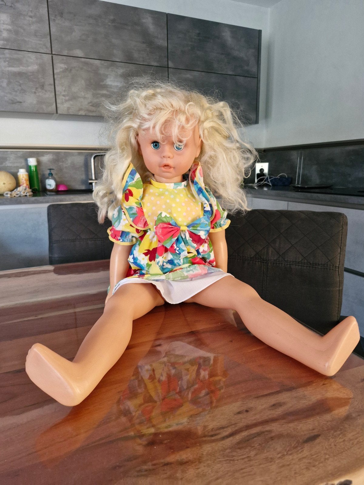 mooie grote pop 80 cm, Ophalen, Zo goed als nieuw, Babypop