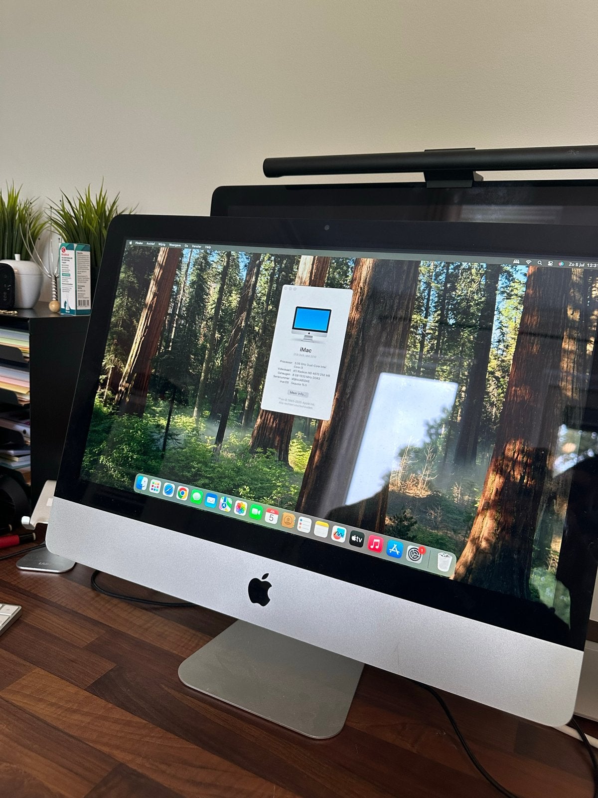 iMac 21,5" Mid 2010 met macOS Sequoia via OpenCore, Ophalen, Gebruikt, 2 tot 3 Ghz, 8 GB