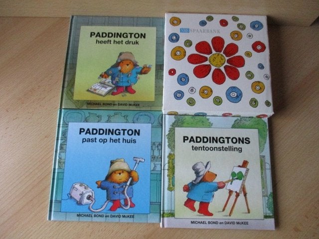 Paddington boekenset  Hier woont Paddington  3 delen  NMS Sp, Ophalen of Verzenden, Zo goed als nieuw, Sprookjes