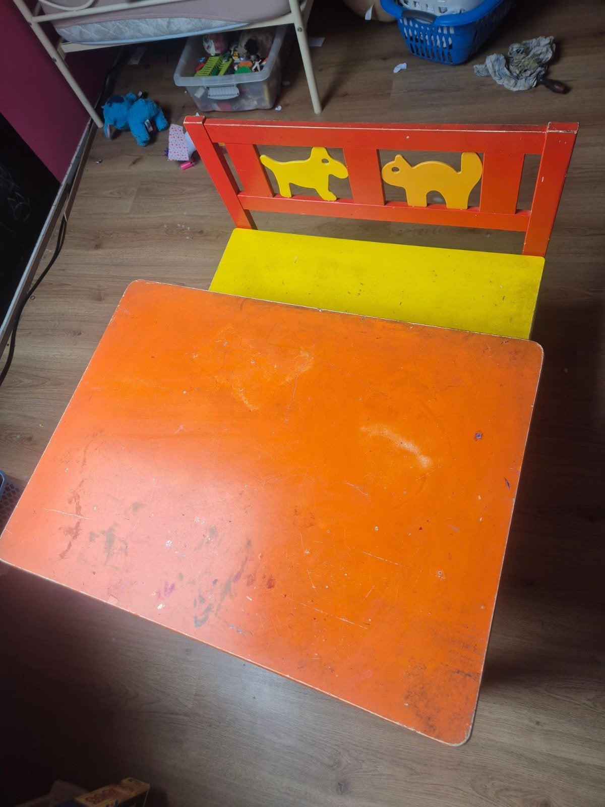 Vintage Kinderbureau met Stoel - Oranje/Geel, Kinderen en Baby's, Ophalen