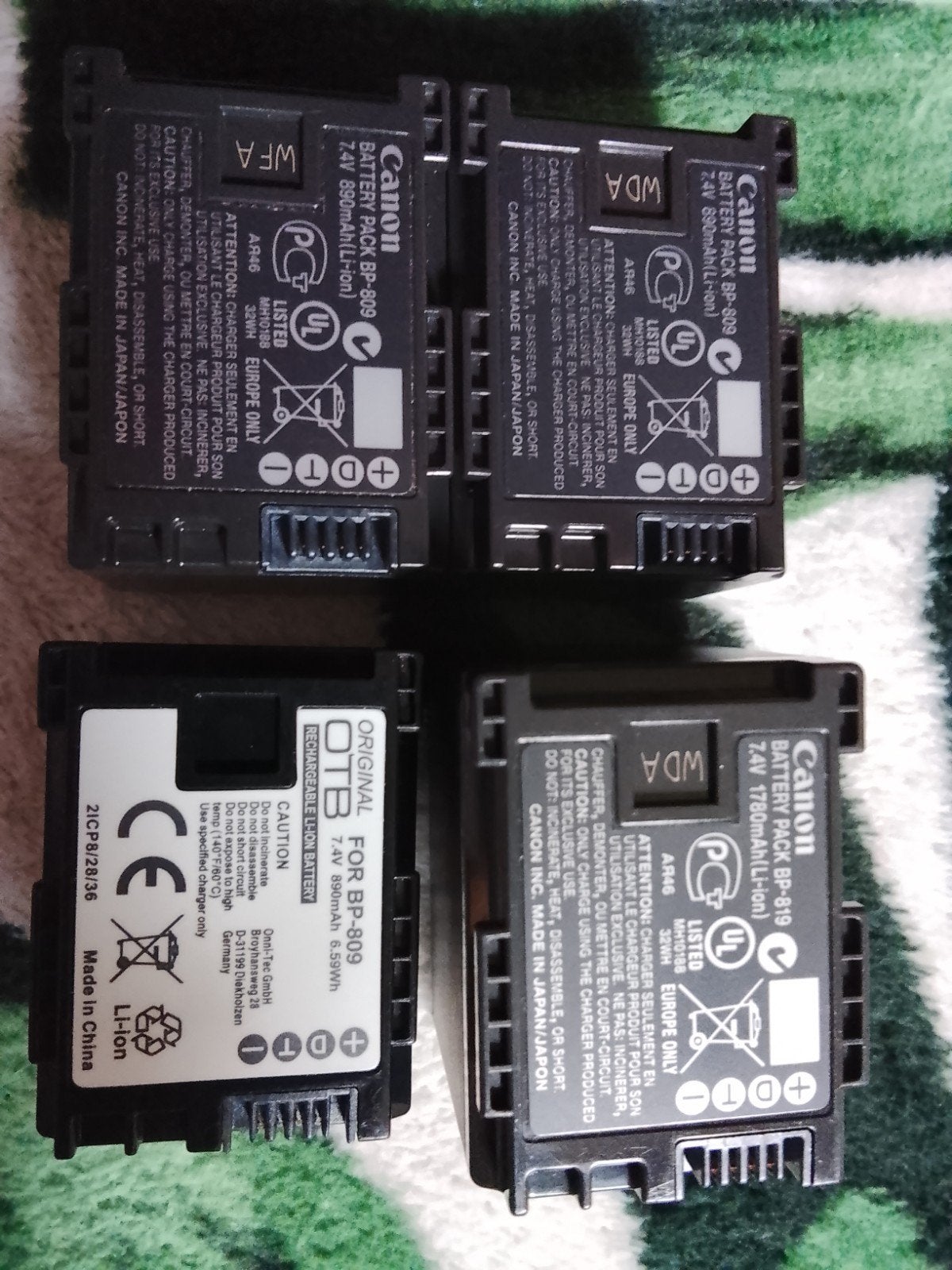 Canon accu's voor camcorder type BP-809/BP-819, Audio, Tv en Foto, Zo goed als nieuw, Canon, Canon