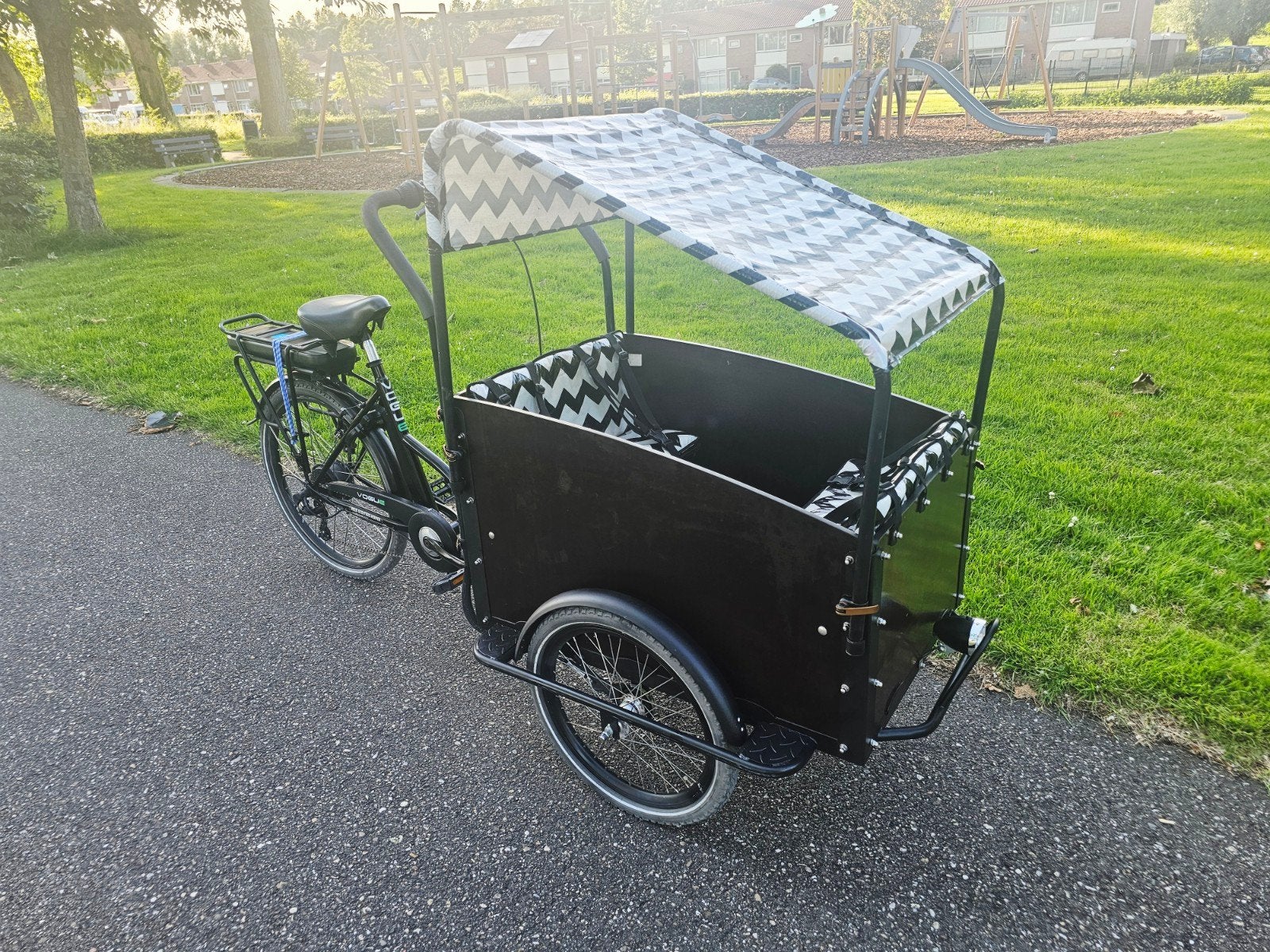 Elektrische bakfiets Vogue Mily Mover, Ophalen, Gebruikt, 4 kinderen of meer, Huif