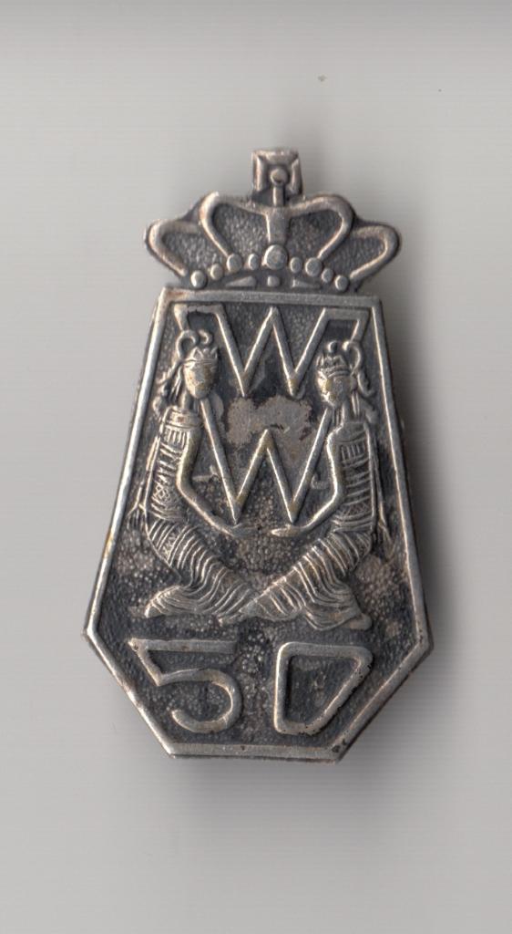 Wilhelmina 50 jaar Indonesië broche, Gebruikt, Niet vindbaar, Niet vindbaar, Speldje of Pin