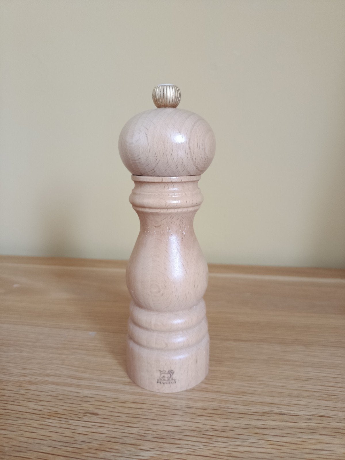 Peugeot pepermolen van hout, Hout, Ophalen of Verzenden, Overige typen, Gebruikt
