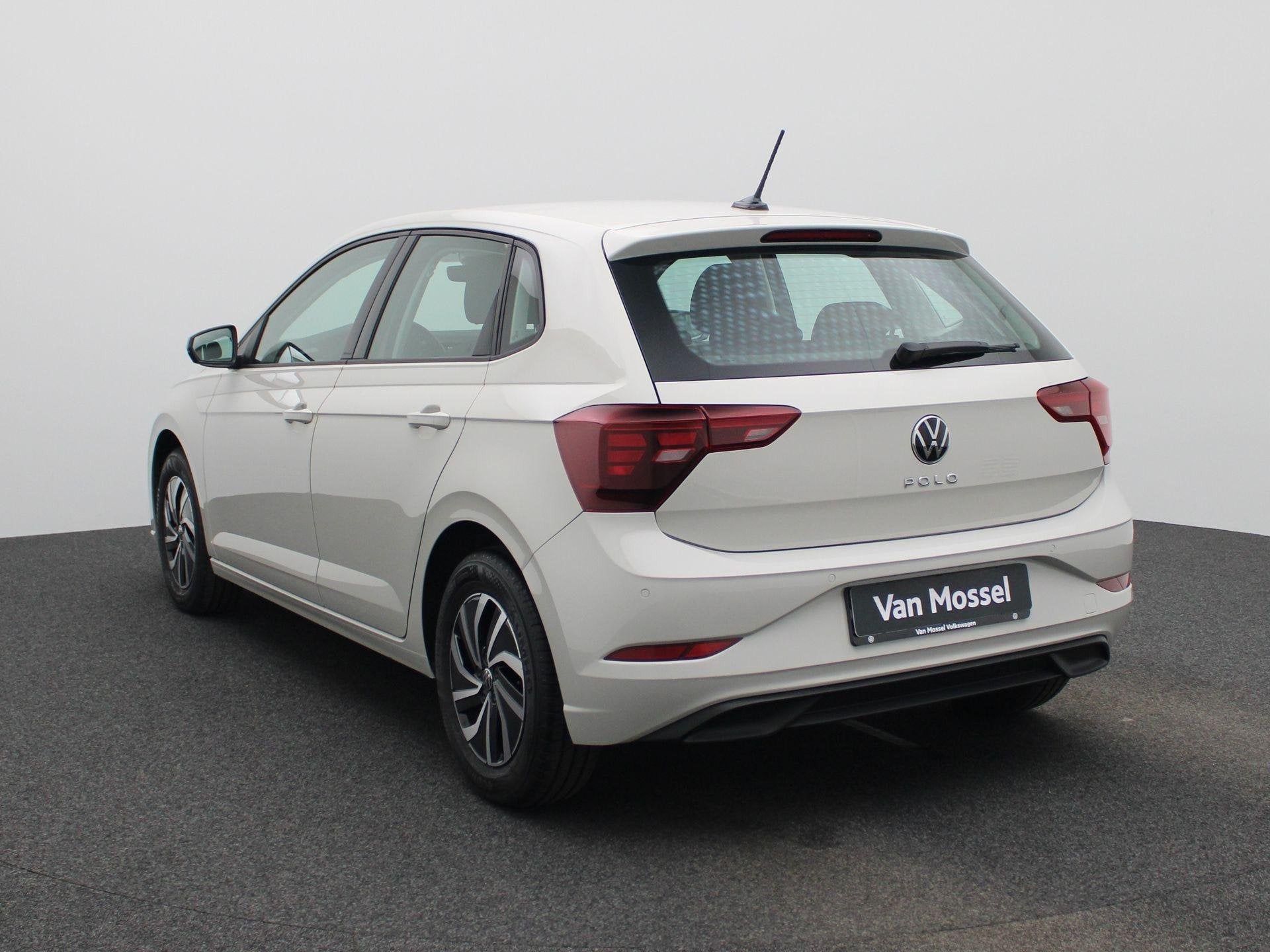 Volkswagen Polo 1.0 TSI Life Edition 95pk Demo | Parkeersens, Voorwielaandrijving, 12 maanden, Stof, 1073 kg