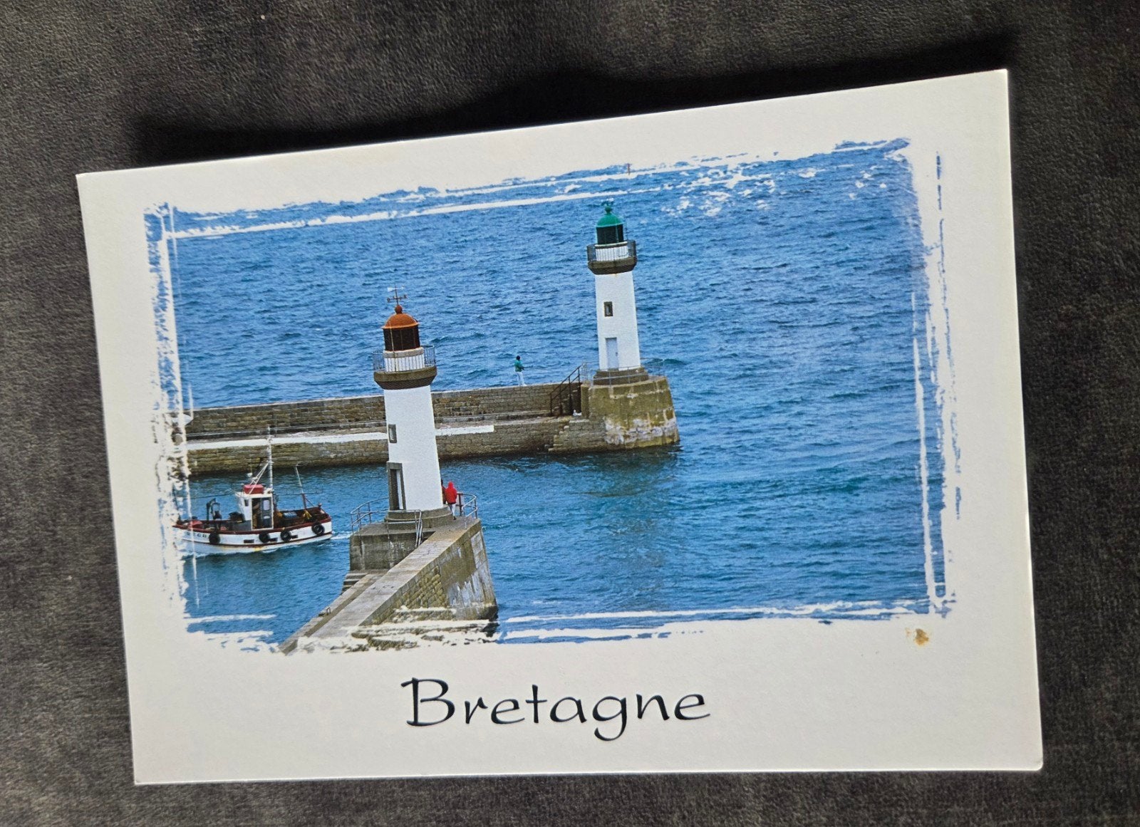 Ansichtkaart Bretagne - Vuurtorens en boot, Verzenden, 1980 tot heden, Ongelopen, Frankrijk