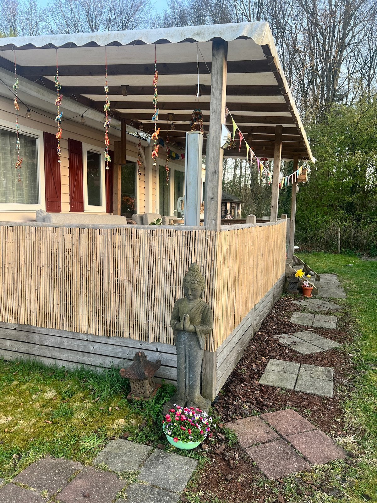 Te koop Sfeervol chalet - jaarplaats aan de bosrand Balkbrug, Caravans en Kamperen, Stacaravans, Tot en met 6