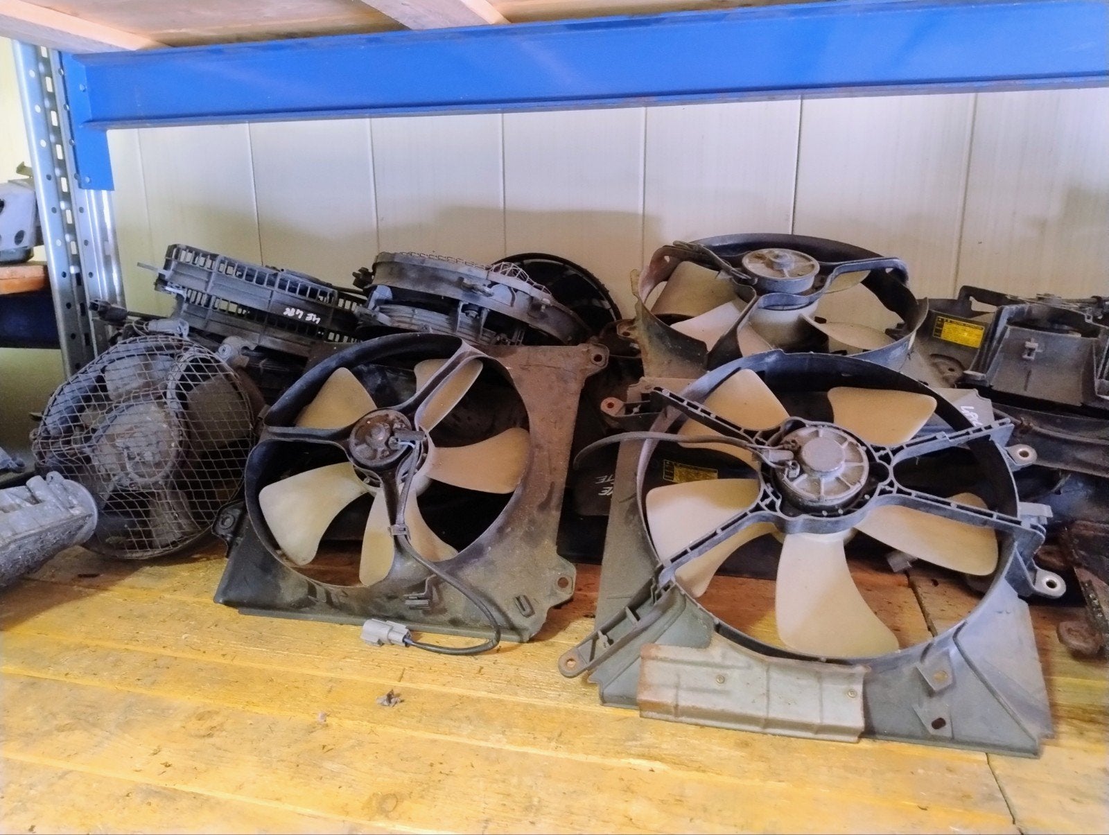 ventilatoren airco en koelwater. meeste Corolla/starlet, Ophalen, Gebruikt, Toyota