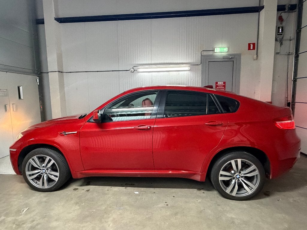 BMW X6 M 4.4 V8 Bi-Turbo | 556 PK | Rood leder | Full Option, Auto's, Automaat, 3000 kg, Overige kleuren, Vierwielaandrijving