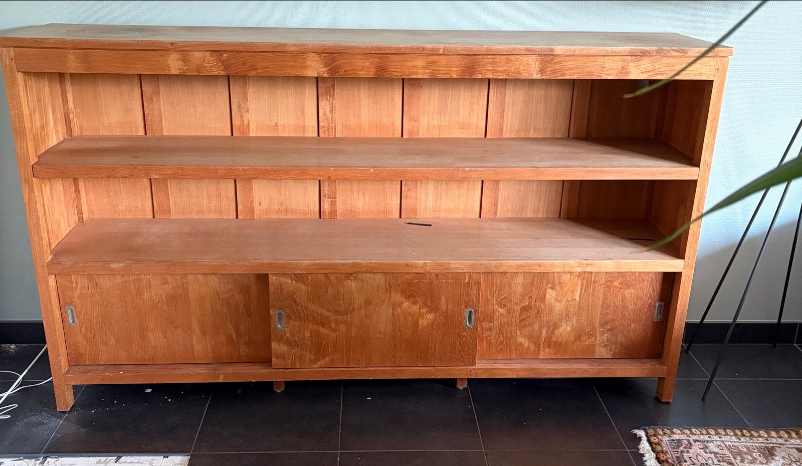 Teakhouten kast met schuifdeuren, Ophalen, Gebruikt, 100 tot 150 cm, Teakhout