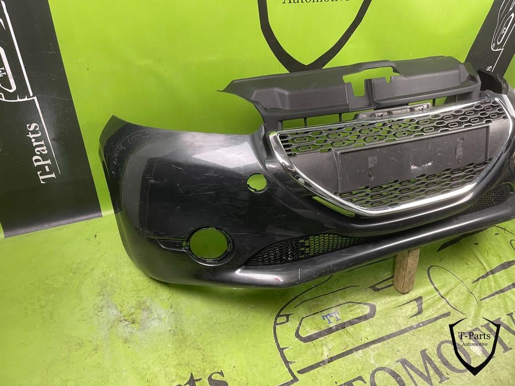 peugeot 208 voorbumper bumper 12+ grille rooster, Info@fabrikant.eu, Fabrikantstraat 1
1000 AA  Amsterdam, NL, Ophalen of Verzenden
