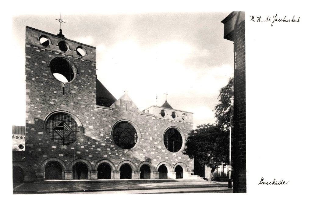 969057	Enschede	RK St Jacobuskerk	Nette kaart onbeschreven, Ophalen of Verzenden, 1920 tot 1940, Ongelopen, Overijssel
