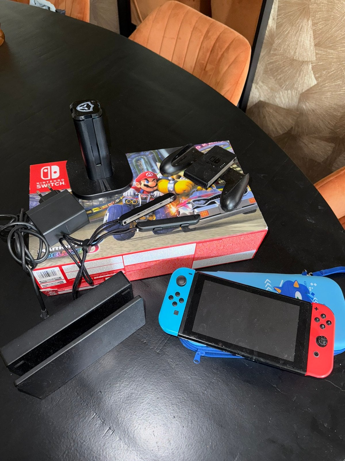 Nintendo Switch + doos + veel extra’s, Ophalen of Verzenden, Gebruikt, Met 2 controllers, Switch Original