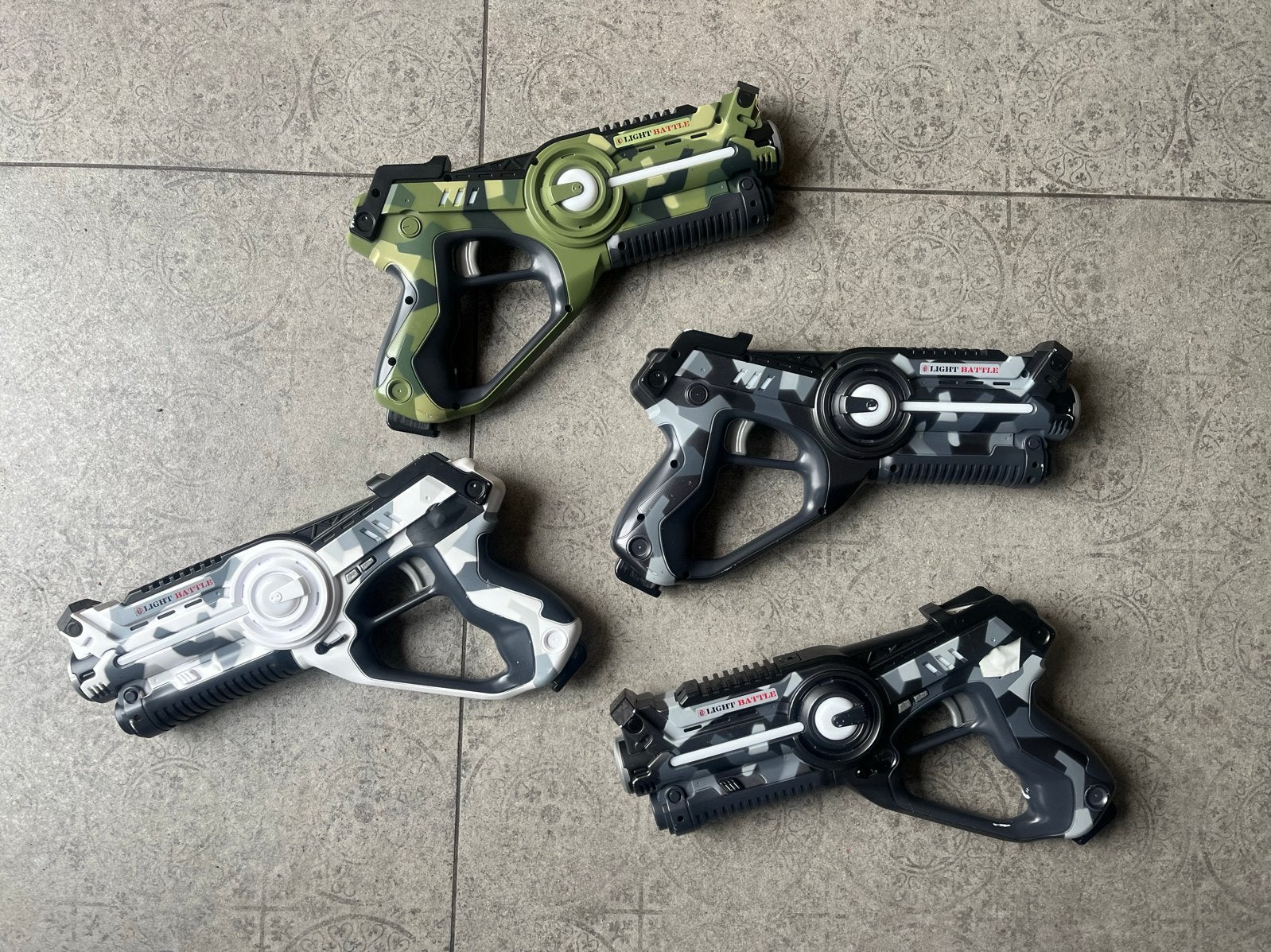 Lasergame set - 4 stuks - Light Battle, Ophalen, Zo goed als nieuw, Jongen of Meisje