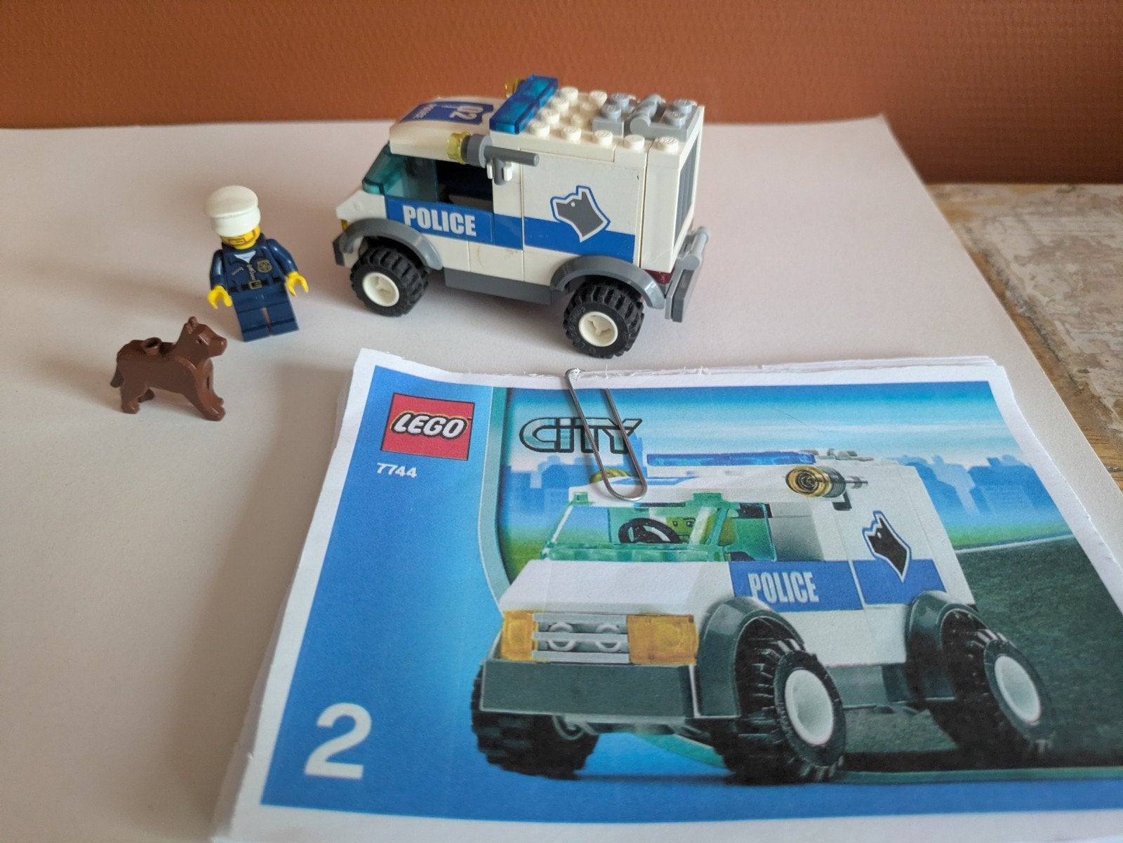 Lego City 7744 Politiebus met minifiguur en hond, Kinderen en Baby's, Lego, Ophalen of Verzenden, Inclusief instructies, Complete set