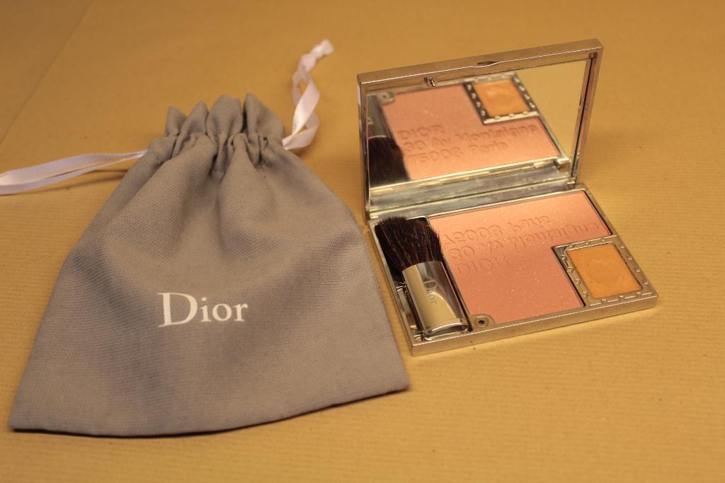5e Limited edition DIOR, Ophalen of Verzenden, Zo goed als nieuw, Lippen, Make-up