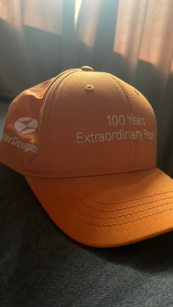 Orangje pet konings dag, Ophalen of Verzenden, Zo goed als nieuw