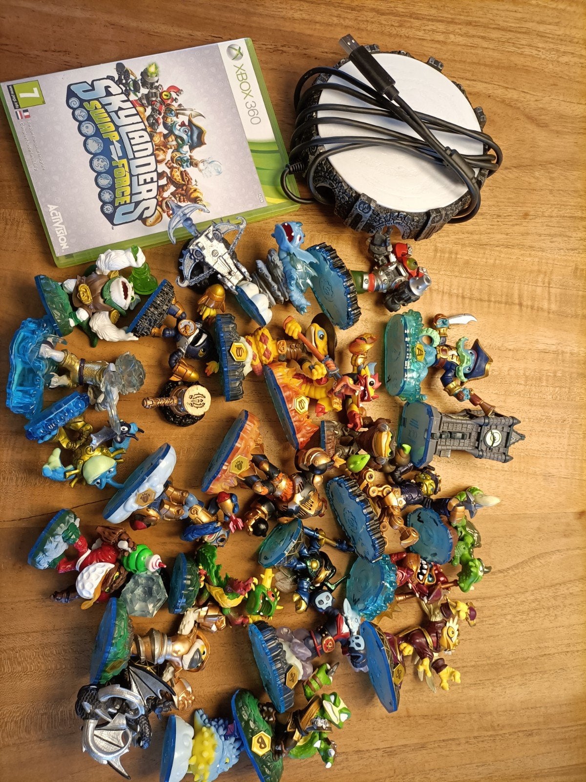 Skylanders Swap Force Xbox 360 met veel figuren, Spelcomputers en Games, Games | Xbox 360, Ophalen of Verzenden